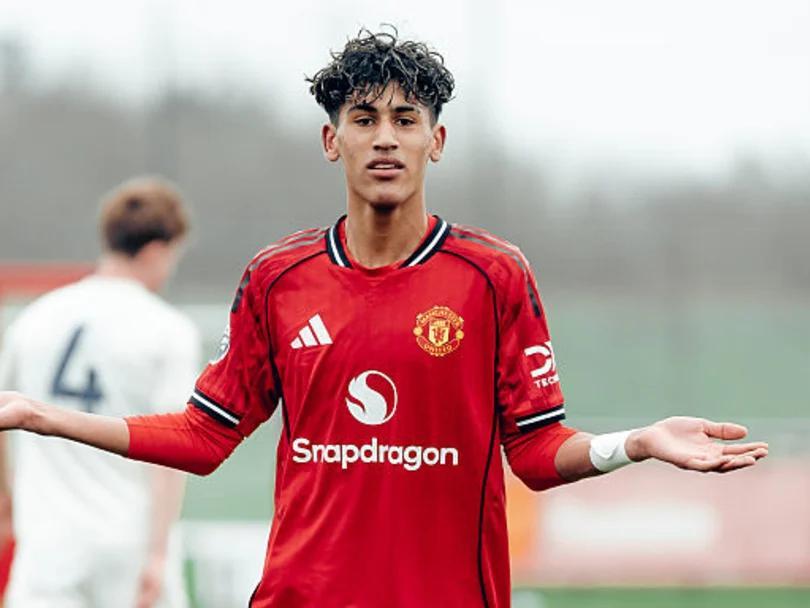 开云体育真人-15岁的他，立志要改变曼联历史